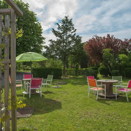 ベッド・アンド・ブレックファスト Les Du Vivier, D'hotes A デュルビュイ