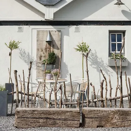 Bed & Breakfast Les Chambres Du Vivier, Chambres D'Hotes Et Gite - A 100M -